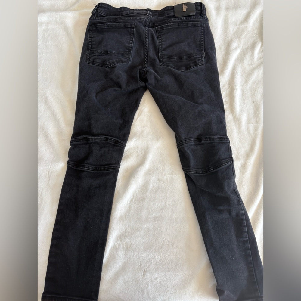 Makobi Ripped Jeans - Picture 2 of 4